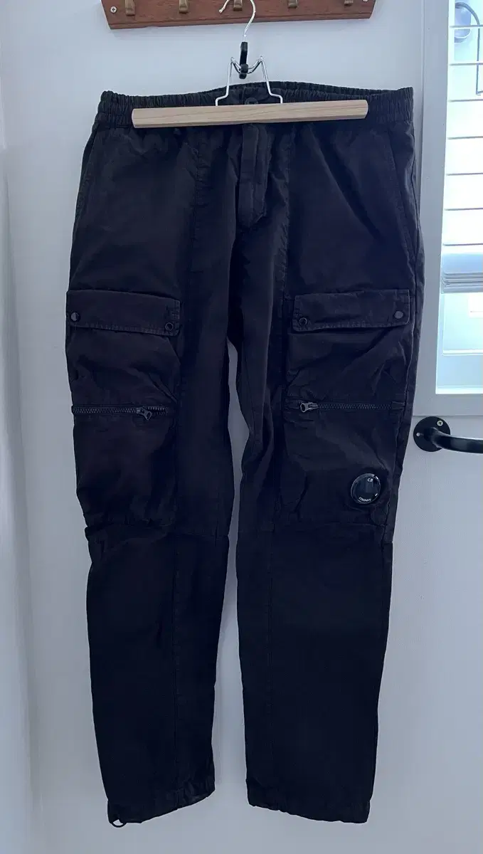 Cp Company Micro Labs Cargo Track Pants)