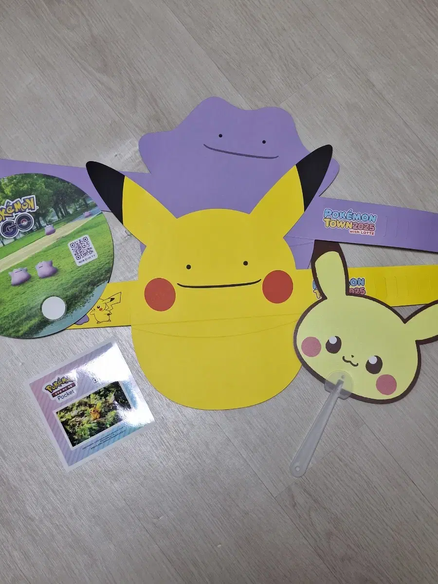 [Bulk shipping included] Metamong pop up goods pro card pocket piece fan clear file sun cap Pikachu