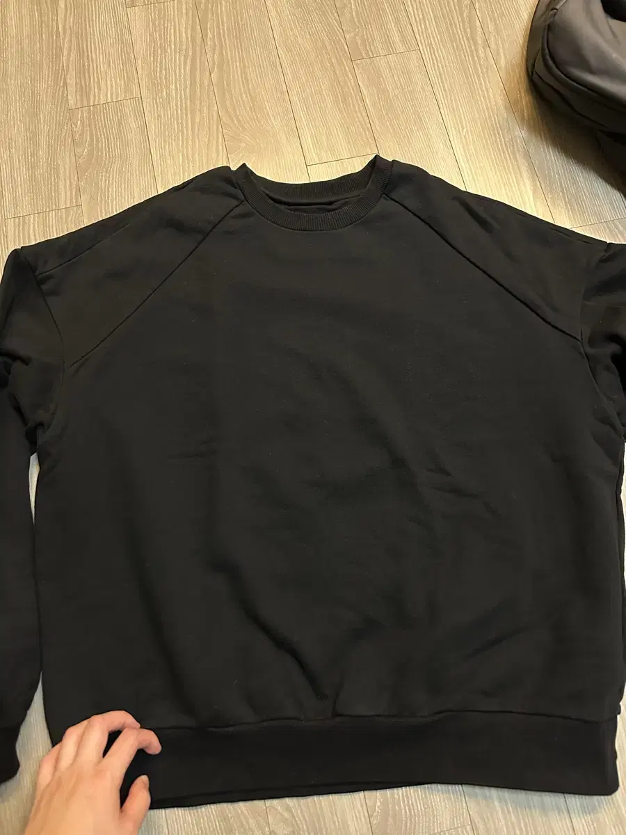 Juunj Masterpiece Maxim Collaboration Sweatshirt