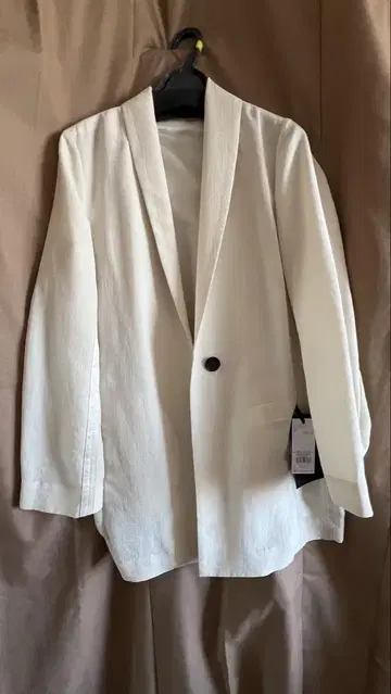 styling 백 새틴 자켓