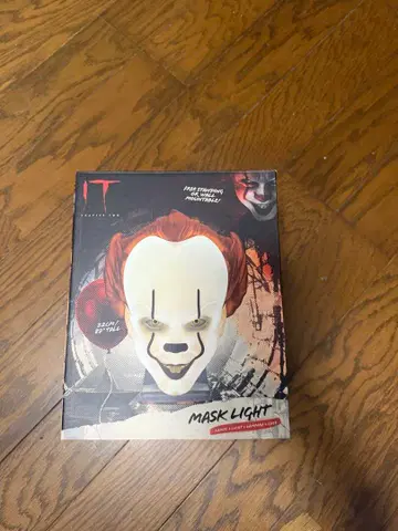 IT 페니 와이즈 마스크 라이트