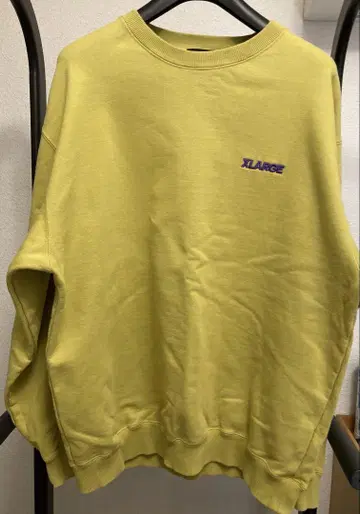 XLARGE 스탠다드 로고 크루넥 스웨트셔츠