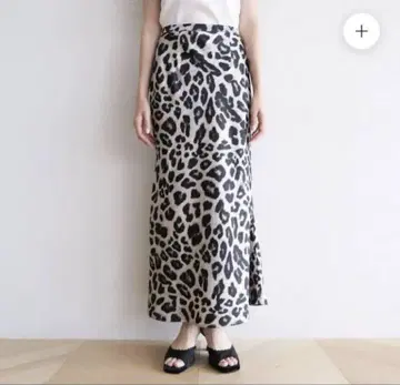 Searoomlynn 시루무린 Leopard 새틴 머메이드 스커트