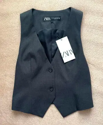 ZARA 베스트 자켓 슬리브리스 숏 기장 크롭 기장 다크 그레이