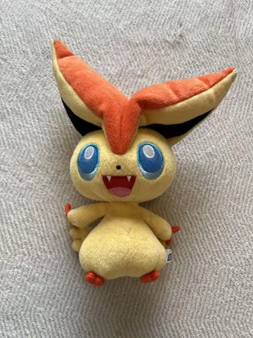 포켓몬 센터 비쿠티니 봉제 인형