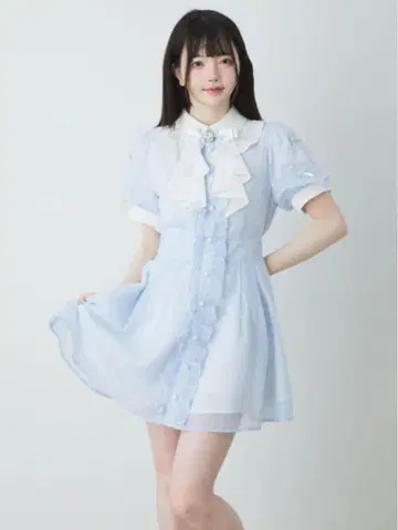 앙크루즈 시어 체크 도리 원피스 파랑 원가보다 저렴합니다.