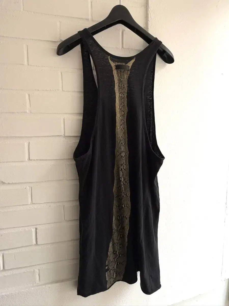 ifsixwasnine leopard Nashi