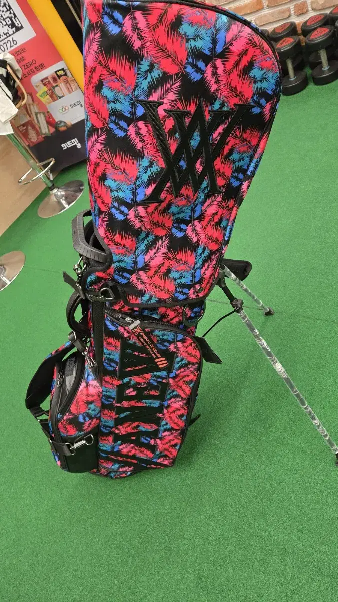 Selling anew Golf Bag anew Hawaiian model