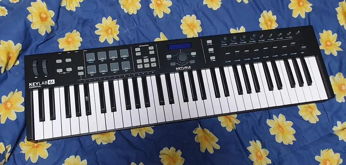 Arturia Keylab Essential 61 key