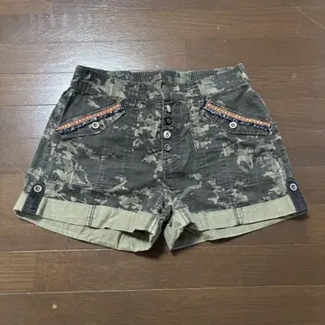 에스타 코트/로우라이즈 숏 팬츠 헤이세이 갸루 카키 카모플라쥬 패턴 L