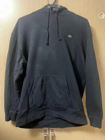 요루시카 월광 후드티 XL 사이즈