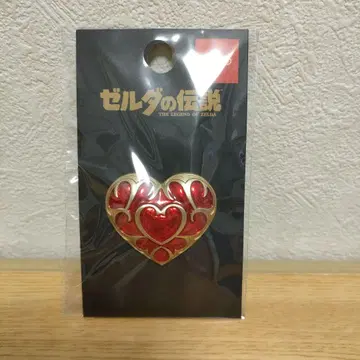 젤다의 전설 하트 모양 핀 배지 배치