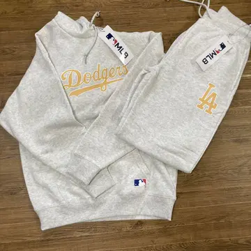 다저스 셋업 여성용 M 사이즈 MLB