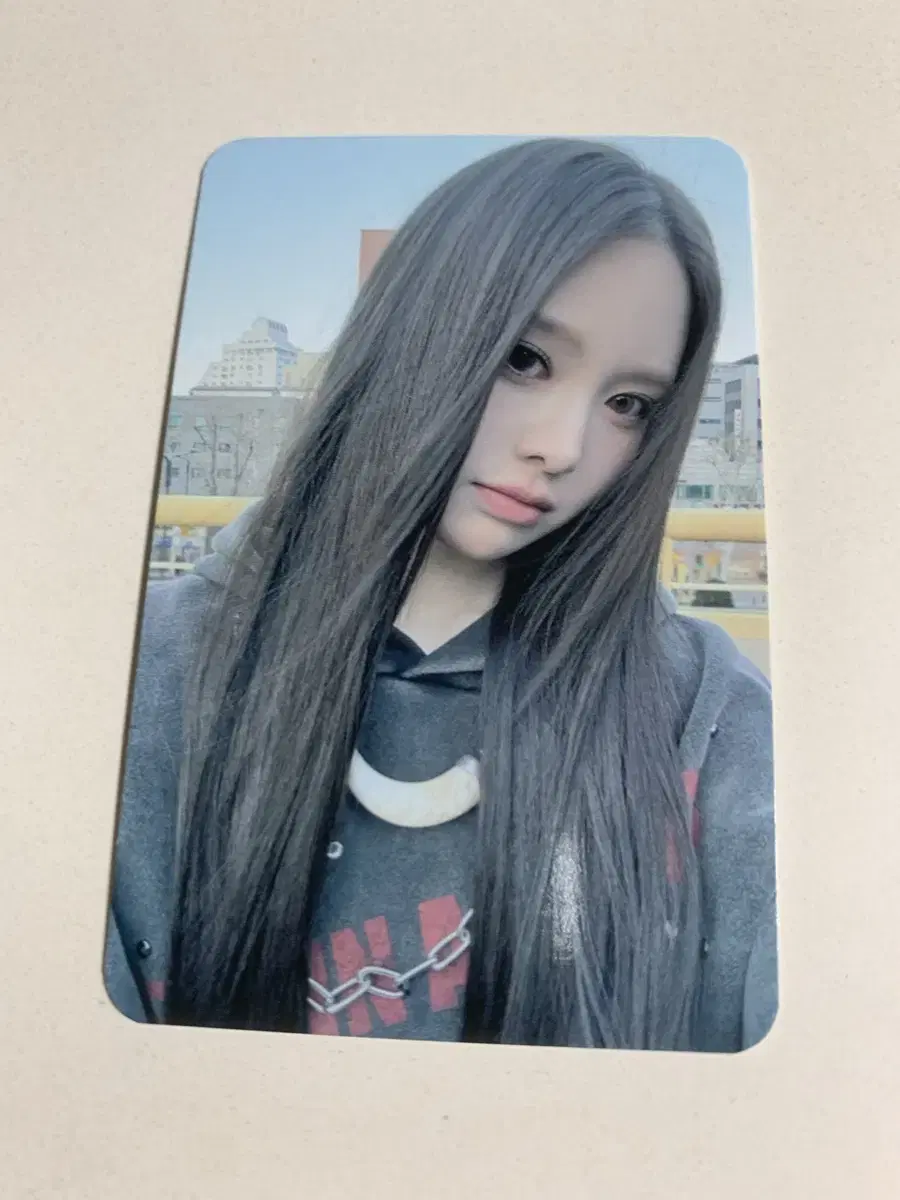 이즈나 Sign 지민 공방포카 양도합니다.
