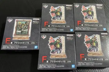 진격의 거인 제일복권 아크릴 스탠드 E상 F상 ~벽 밖의 세계~