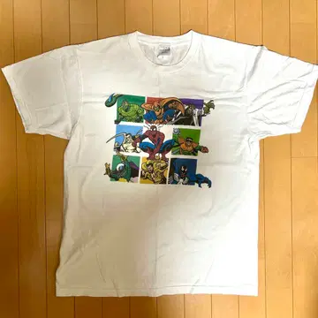 코믹콘 한정판] 마블 스파이더맨 티셔츠 L 사이즈 화이트