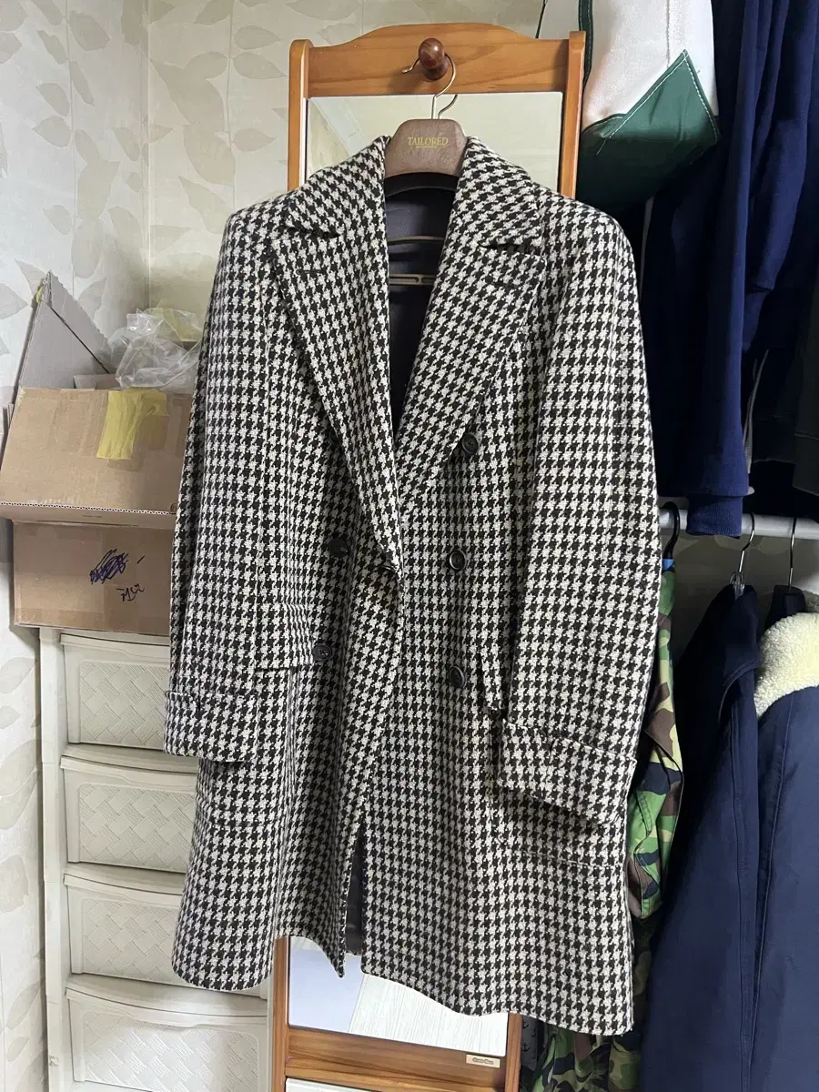 라르디니 하운드투스 브라운 폴로코트