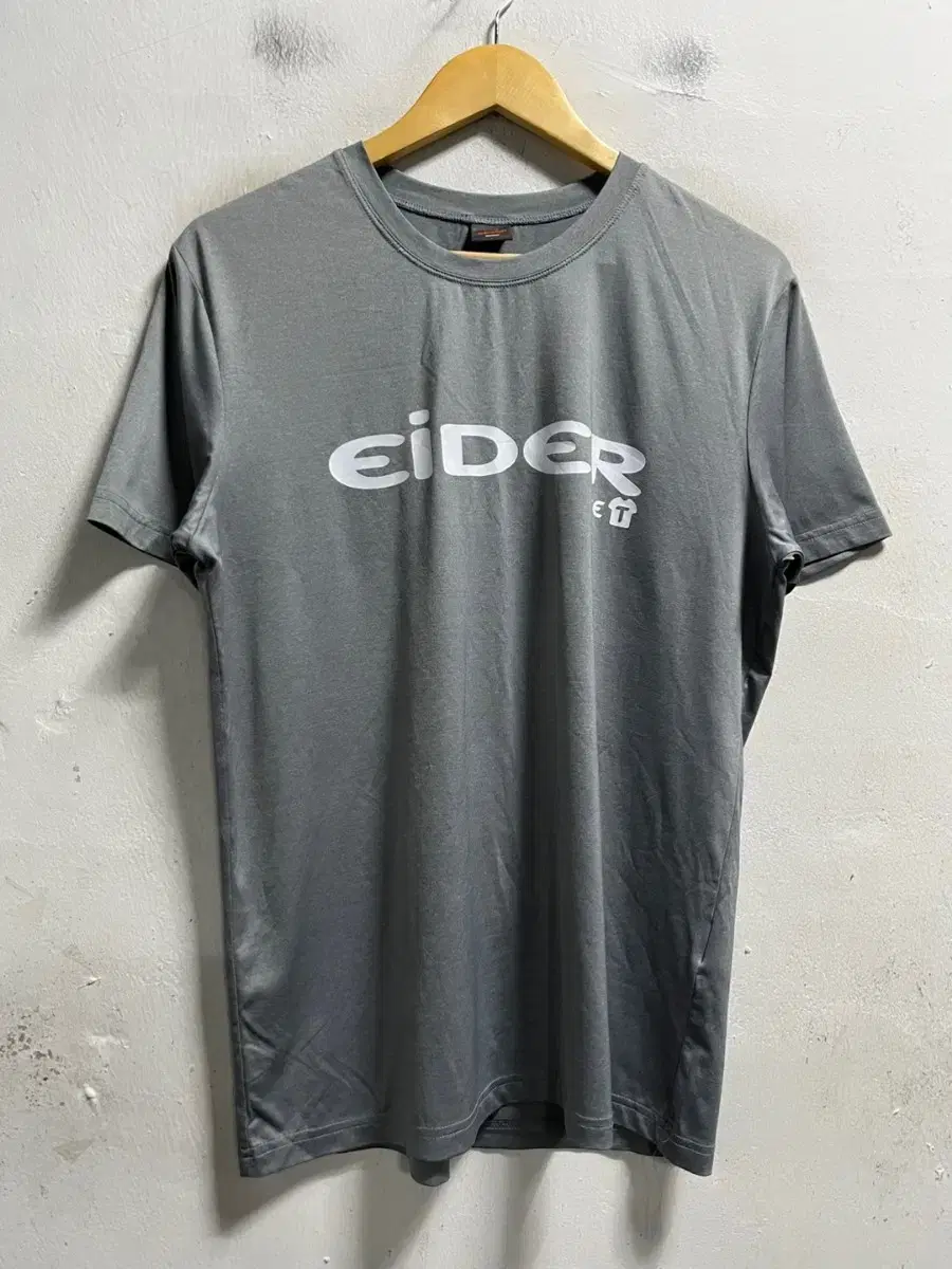 100 EIDER 아이더 아웃도어 등산 기능성 스판 반팔티 정품