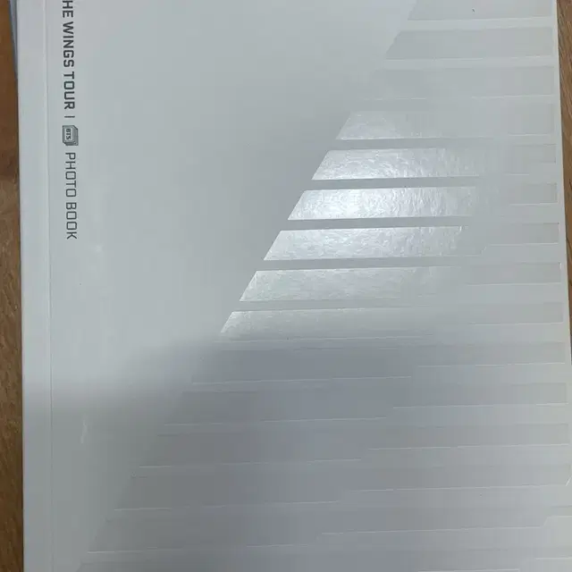 BTS 윙즈투어 포토북