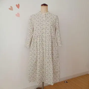 골든 베어 7부 소매 꽃무늬 원피스 밴드 카라 린넨