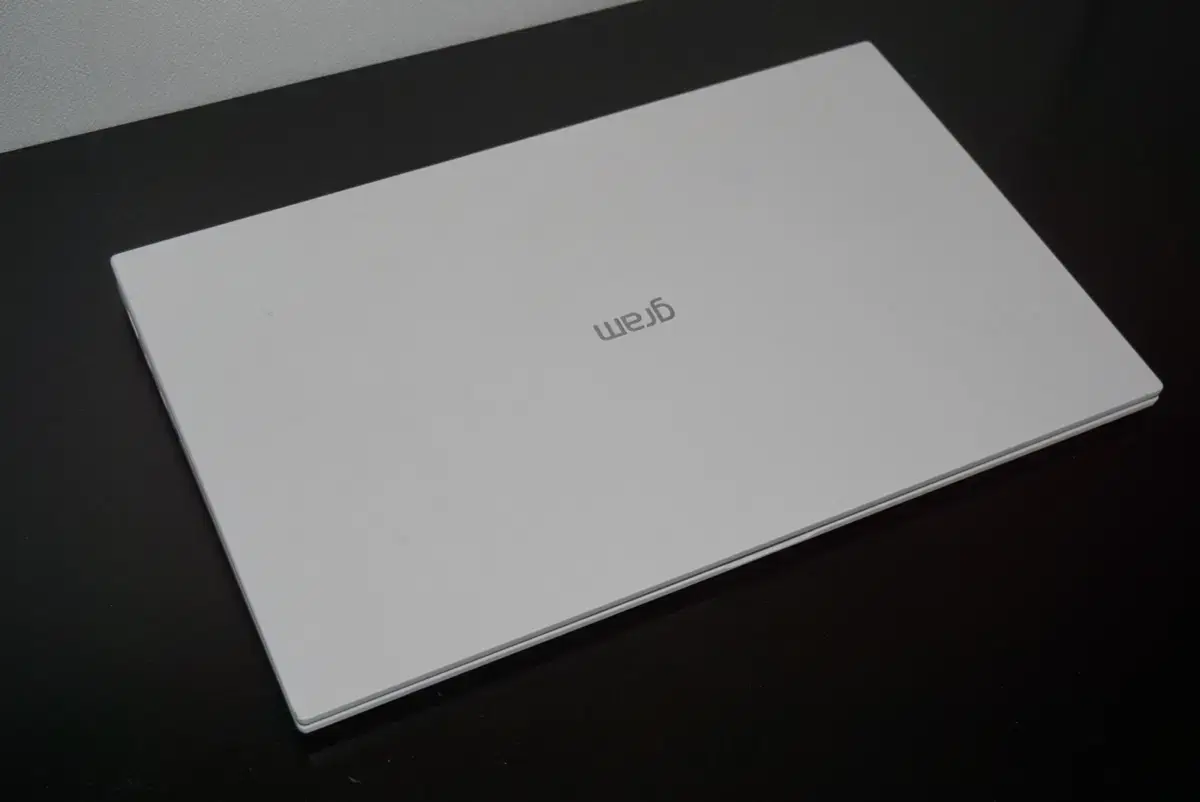 LG gram 엘지 그램 15 2024년형 15ZD90S-GX56K