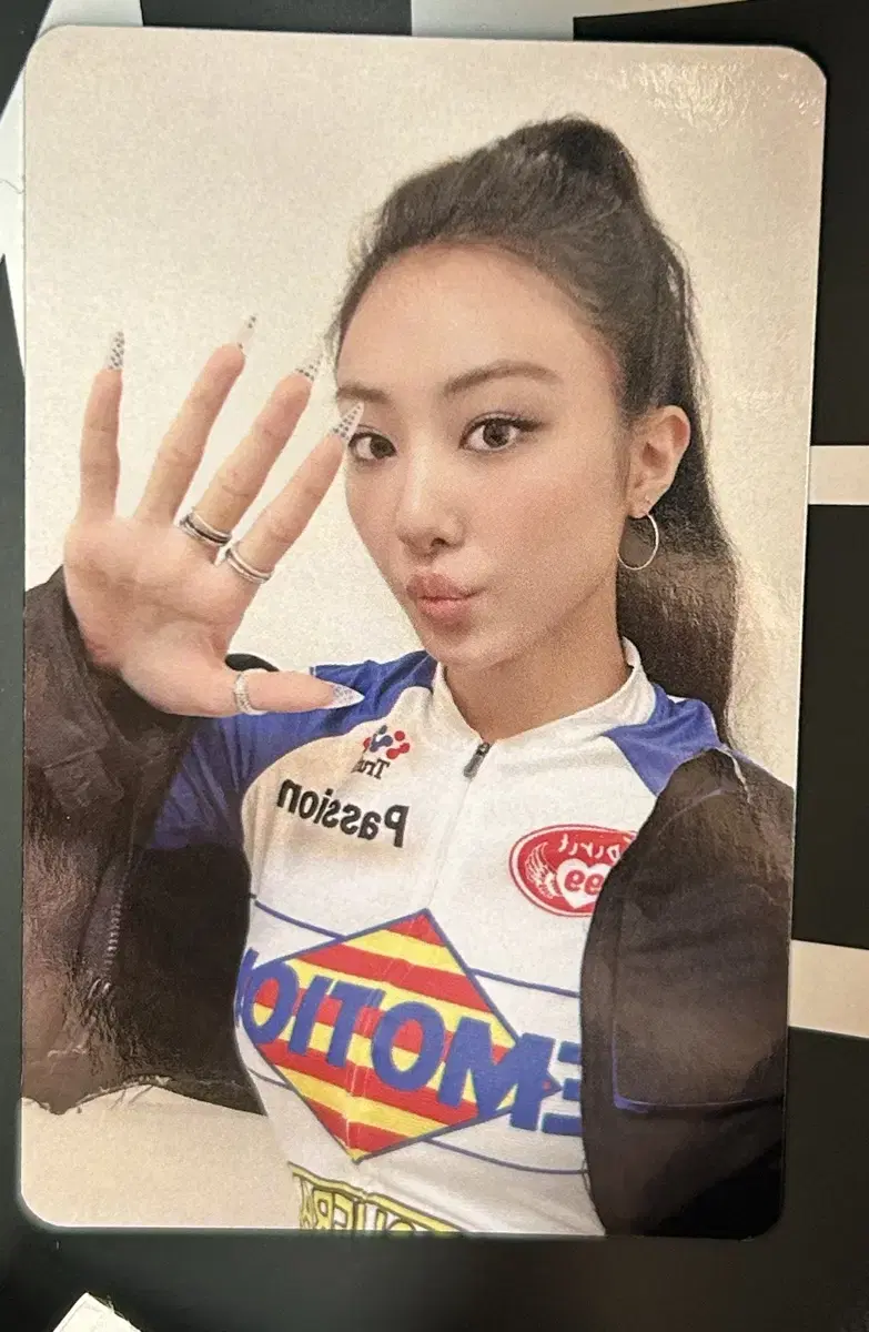 미야오 Meovv 핸즈업 사녹 공방 포카 양도 가원