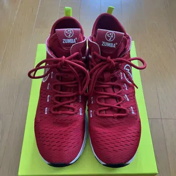 ZUMBA 레드 신발 24.5cm