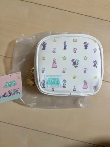 새상품 슈퍼 마리오 스퀘어 파우치