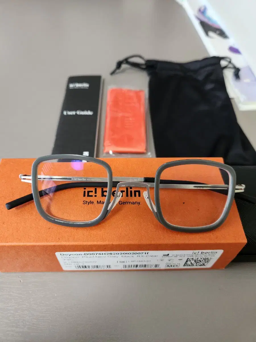 Final Price ic! berlin Doyoon Gray Glasses