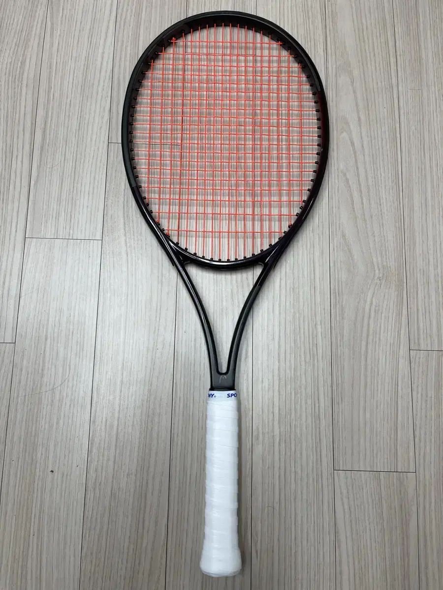 Selling Head Auxetic 2.0 Prestige Pro tennis racket