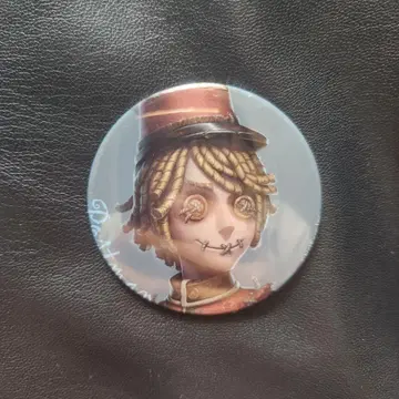 제5인격 IdentityV 설정 그림 엽서 배달원 빅터 그랑츠 캔뱃지