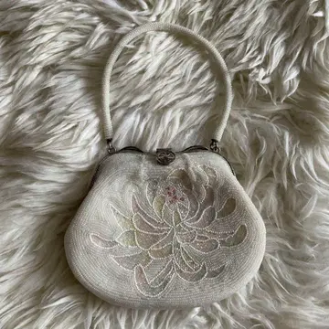 비즈 자수 화이트 클러치백 앤티크 결혼식 파티