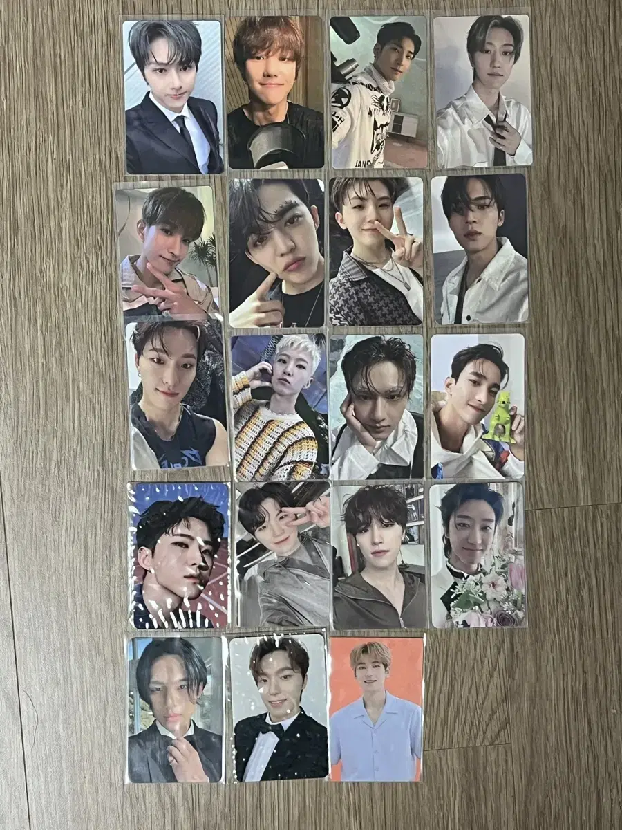 세븐틴 쿱스 준 호시 원우 우지 디에잇 민규 도겸 디노 포카 일괄