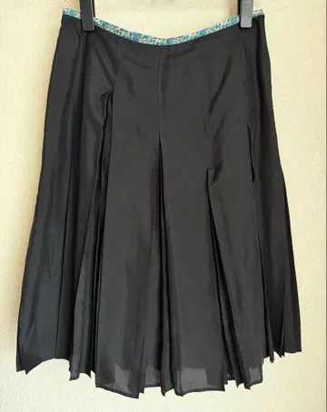 폴스미스 플리츠 스커트 꽃무늬 안감 size40