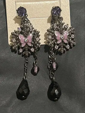 ANNASUI 나비 모티브 드롭 귀걸이