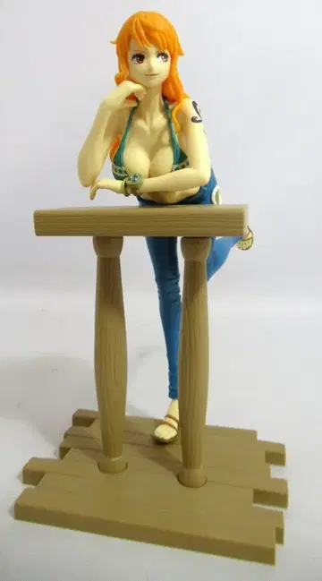 반다이 그랜드 라인 저니 나미