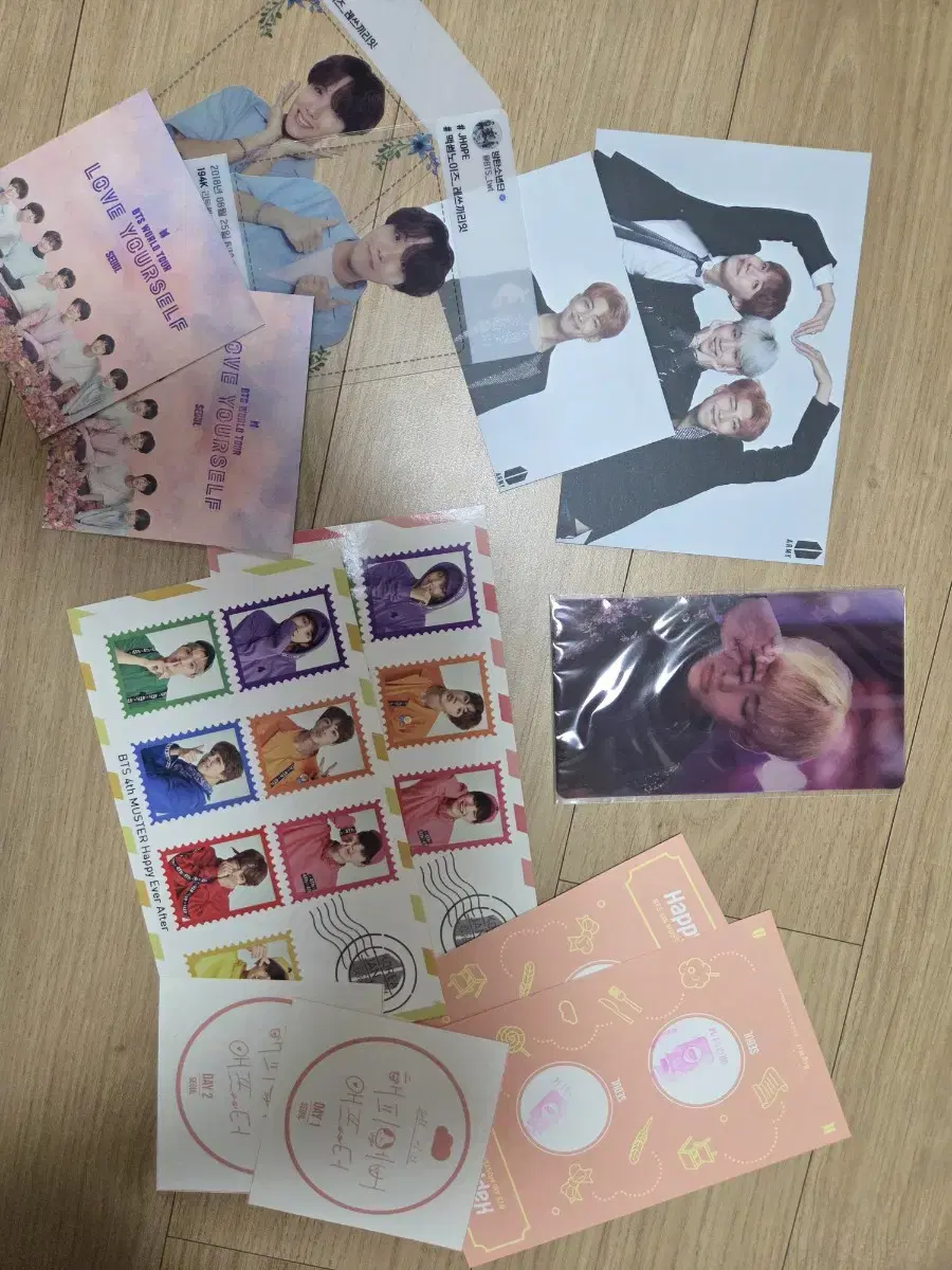 방탄 윙즈컨셉북 뷔 렌티큘러 포카