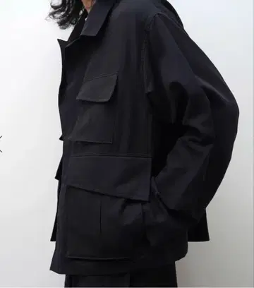 ULTERIOR 아르테리아 2025 워시드 샴브레 자켓