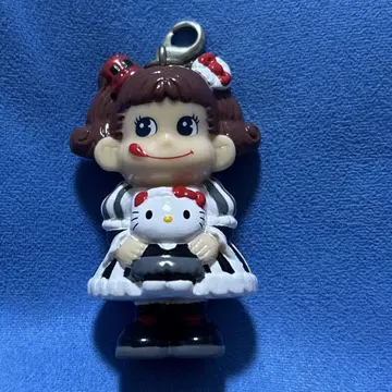 레어 헬로키티 페코짱 콜라보 키링