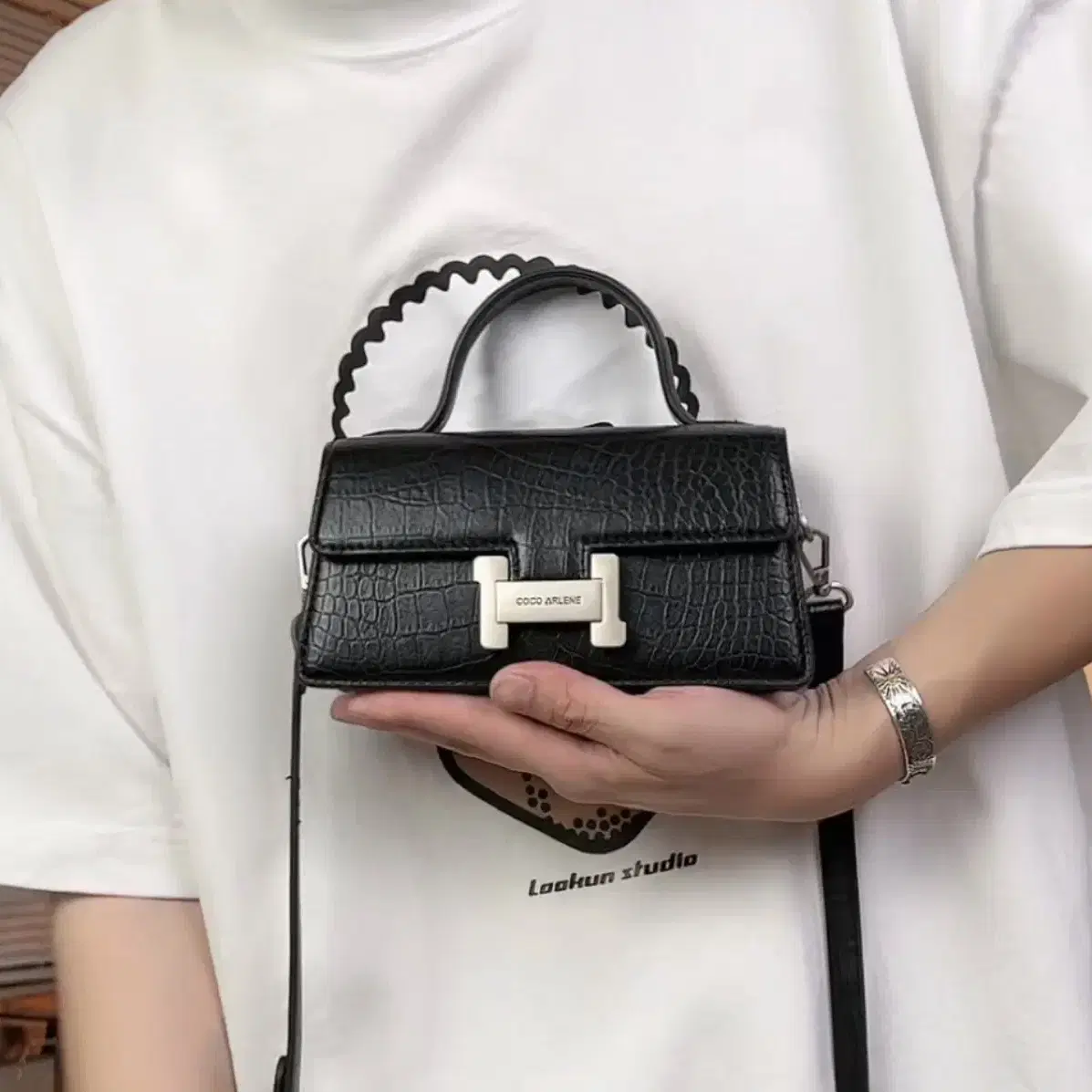 Gohse Handbag Mini Plum Cross Tote Bag Black on Bunjang