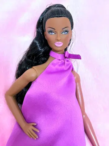 Integrity Toys Basic Editions 인형