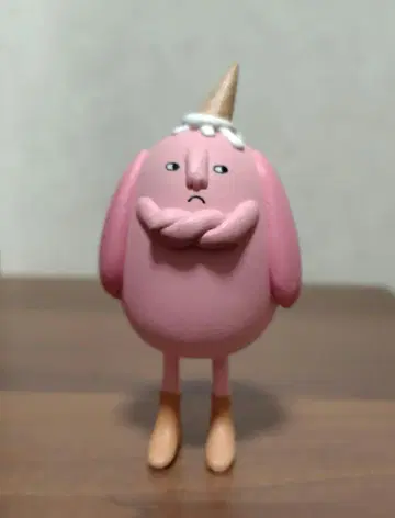 그랑프 Sad Salesmam 아트 토이 디자이너 토이 1개