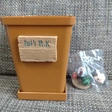 쁘띠에바 가미 씨 농장 화분