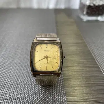 4273 SEIKO NSAG ST. STEEL BACK 시계 세이코