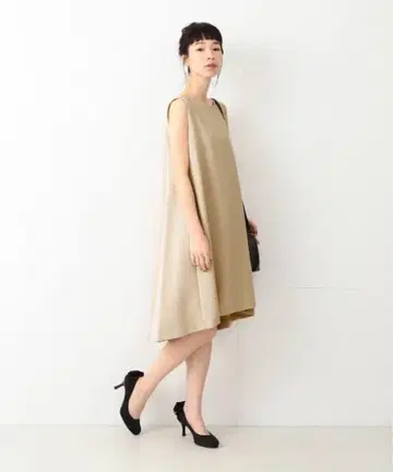 Ray BEAMS 베이지 슬리브리스 원피스