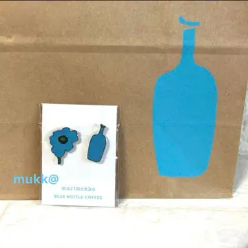 미개봉 새상품 블루 보틀 커피 마리메꼬 핀 배지 핀즈 우니코 무늬