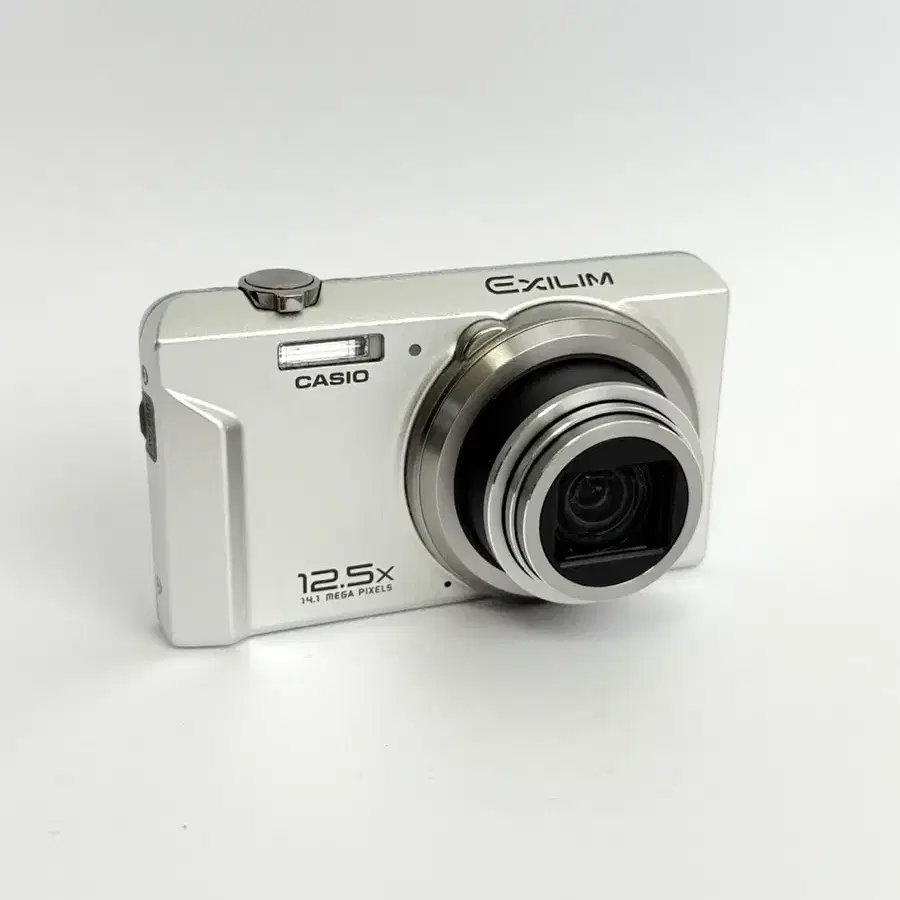 CASIO EXILIM EX-ZS100 デジカメ シルバー 【公式通販】