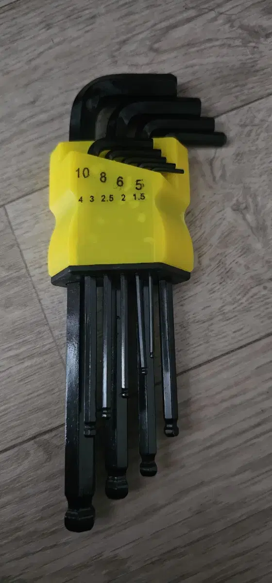 Hex wrench set