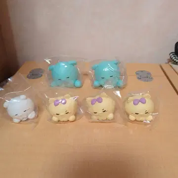 라부이즈 마스코트 피규어