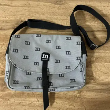 마리메꼬 marimekko 로고 매니아 마그네티라우크 숄더